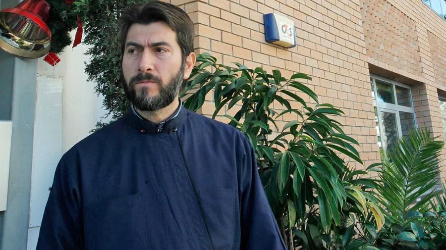 Αποτροπιασμός με καταγγελία 20χρονης για την Κιβωτό του Κόσμου: «Με κοπανούσε στο καπάκι της τουαλέτας – Με έδιωξαν επειδή έκανα άμβλωση»