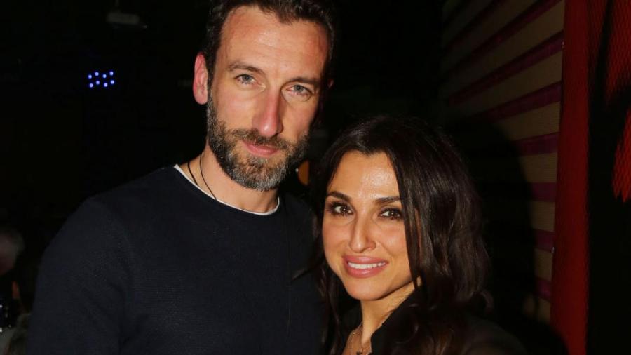 Γεννητούρια στην ελληνική showbiz: Η Ζωή Παπαδοπούλου έγινε για πρώτη φορά μανούλα