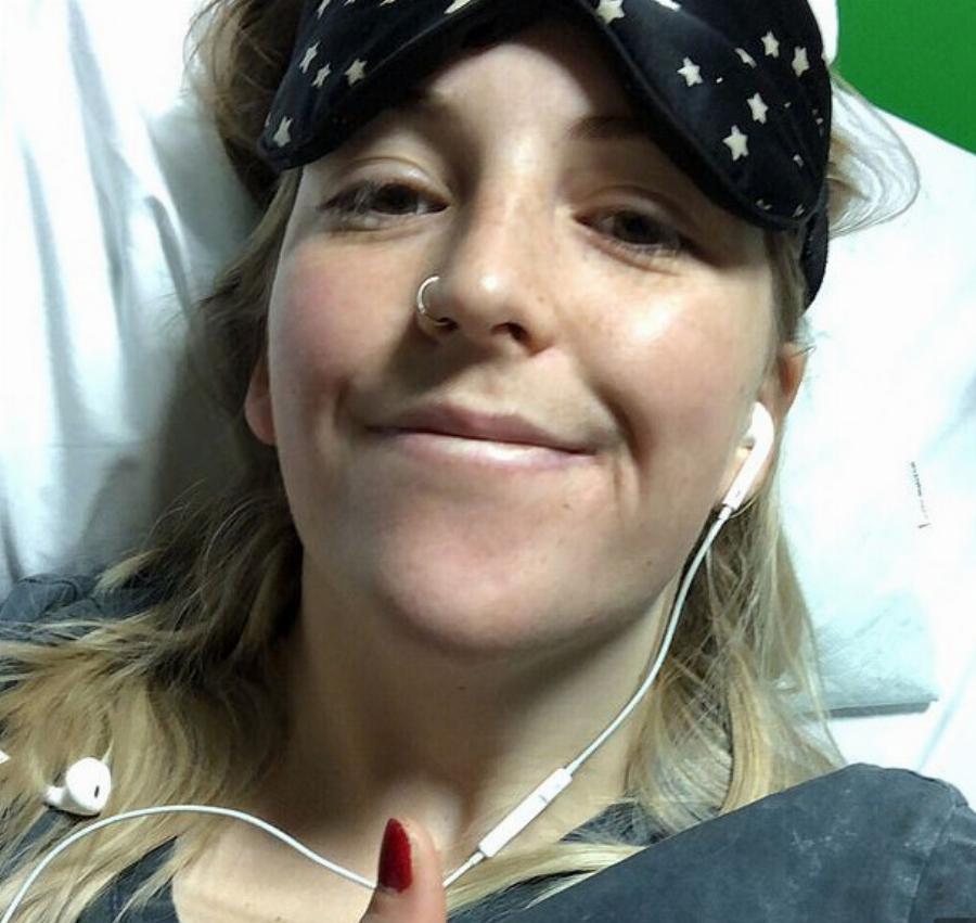 «Το όνομα μου είναι Ναταλία και είμαι μόλις 23 ετών όμως έμεινα παράλυτη από κάτι που συνηθίσουμε να κάνουμε όλοι μας»