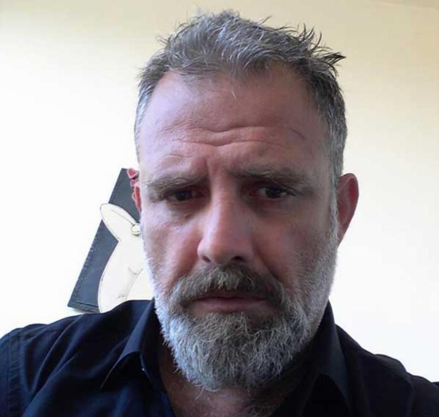 Πολύ πριν γίνει διάσημος: Η εργασία που έκανε ο Πασχάλης Τσαρούχας προτού γίνει ηθοποιός