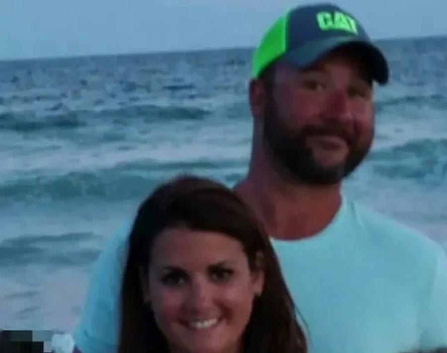 Σπουδαία πράξη: Ένα ζευγάρι βρήκε 1 εκατομμύριο στον δρόμο και τα παρέδωσε στην αστυνομία