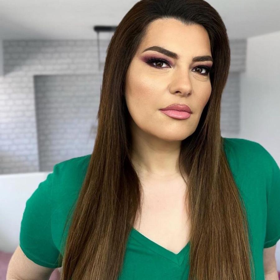 Η Κατερίνα Ζαρίφη καθηλώνει: «Θα ήθελα να υιοθετήσω ένα παιδί, να γίνω μαμά αγκαλιάς και όχι κοιλιάς»