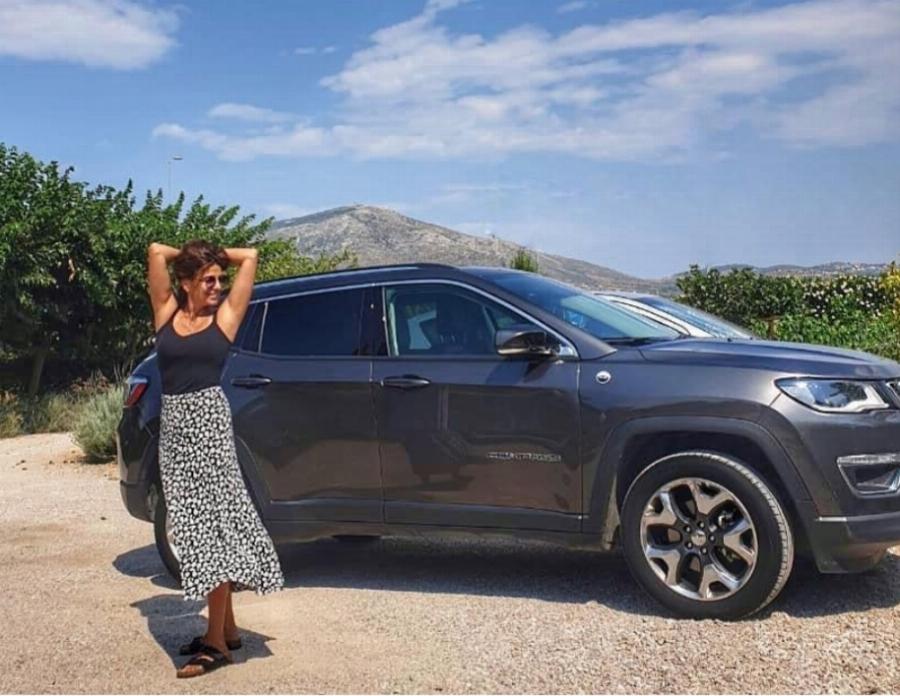 «Θωρηκτό» το αυτοκίνητο της Πόπης Τσαπανίδου: Η δημοσίευση που τρέλανε τους ακόλουθούς της