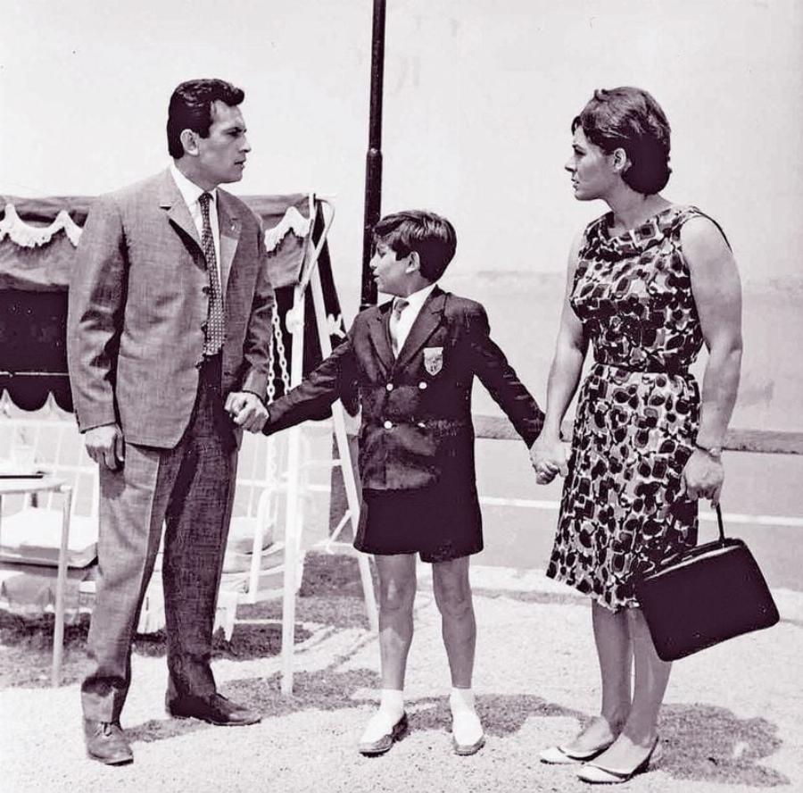 «Πατέρα είσαι δυνατός»: Σπαράζει καρδιές ο Βασίλης Καΐλας για την μάχη που δίνει ο Ξανθόπουλος