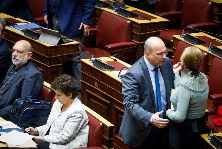 Εκτός ελέγχου επεισόδιο στη Βουλή: Δεν είχε σταματημό η Φωτεινή Πιπιλή στον διάλογό της με τον Αλέξη Τσίπρα