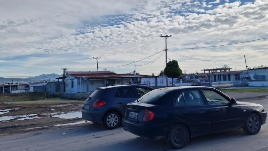 «Σήμερα θρηνούμε, δεν διαδηλώνουμε»: Ψυχραιμία συνιστούν οι πρόεδροι των Ρομά για τον θάνατο του 16χρονου