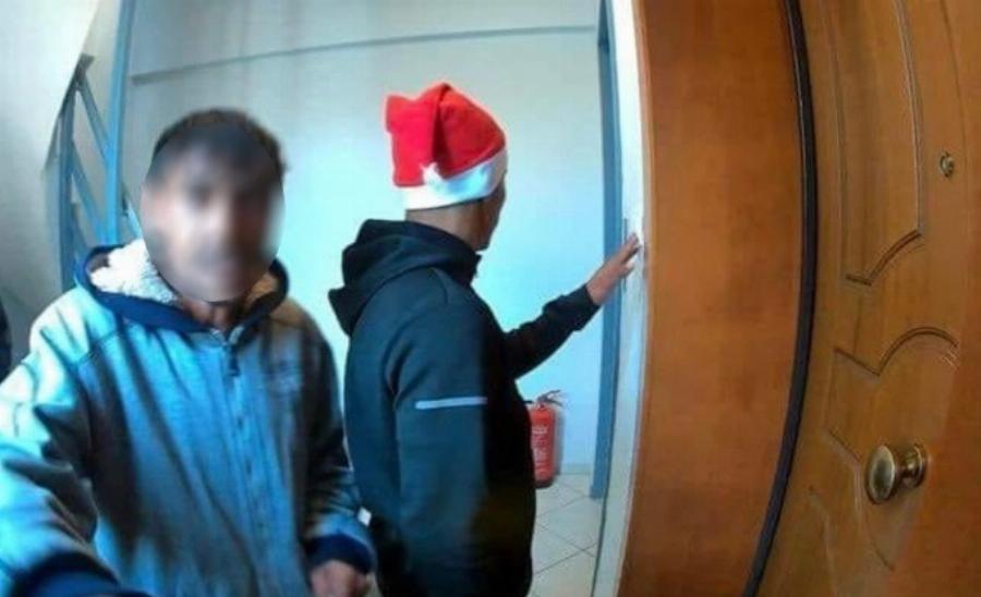 Συναγερμός στην ΕΛΑΣ για συμμορίες Ρομά που λένε τα κάλαντα: «Άνοιξε θεία από τον Άγιο Βασίλη είμαστε»