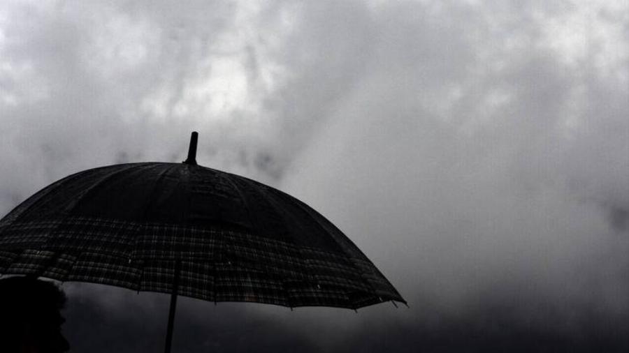 Από σήμερα χειμώνας: “Βουτιά” της θερμοκρασίας πάνω από 10 βαθμούς με καταιγίδες και χιόνια πριν τα Χριστούγεννα