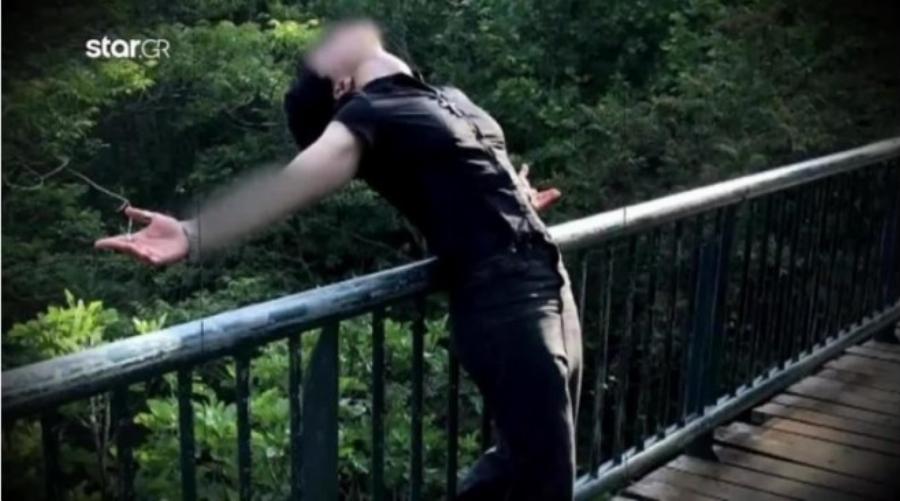 «Με έπεισε να γίνω άντρας και μετά με χώρισε»: Συγκλονίζει με την απολογία της 17χρονη που δολοφόνησε την 22χρονη με 40 μαχαιριές