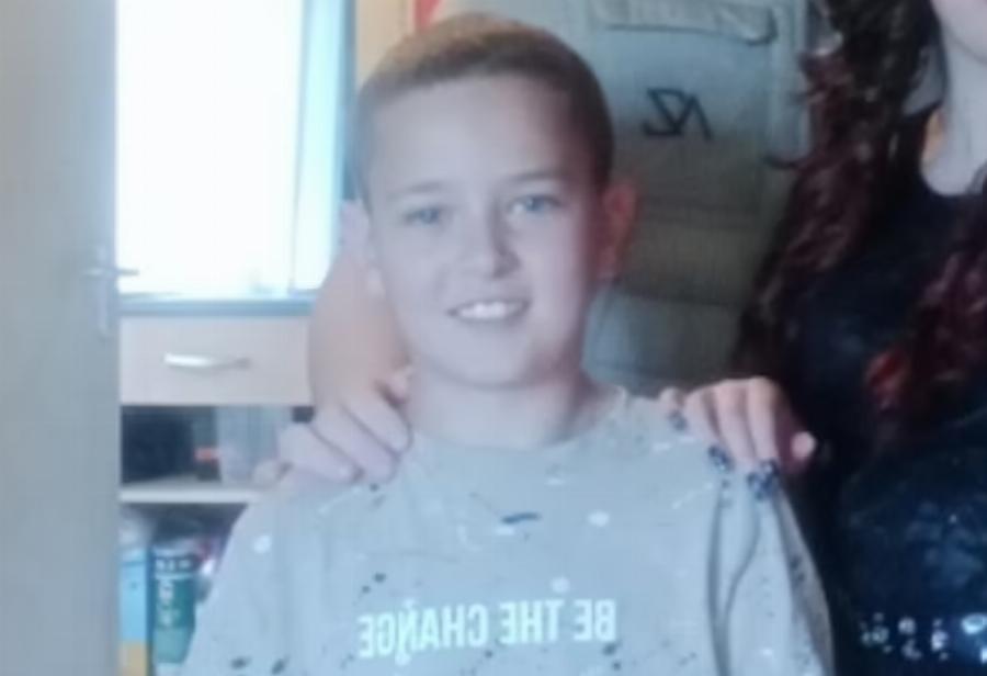 «Ήθελαν να ταΐσουν τις πάπιες» και έχασαν τη ζωή τους: Σπαραγμός για τα αδελφάκια με τον ξάδελφό που έπεσαν στην λίμνη