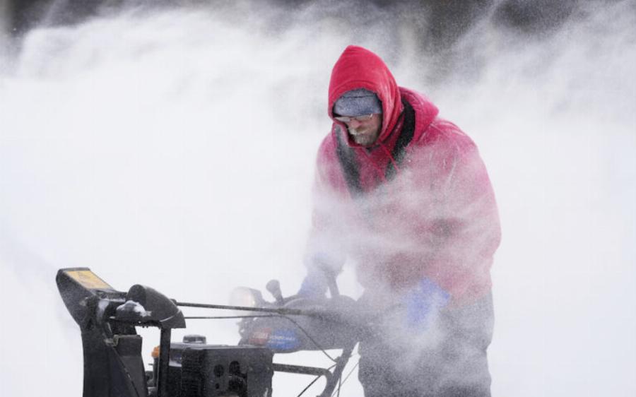 «Στην κατάψυξη» οι ΗΠΑ: Τα πιο ψυχρά Χριστούγεννα με νεκρούς, μπλάκ άουτ και -56°C