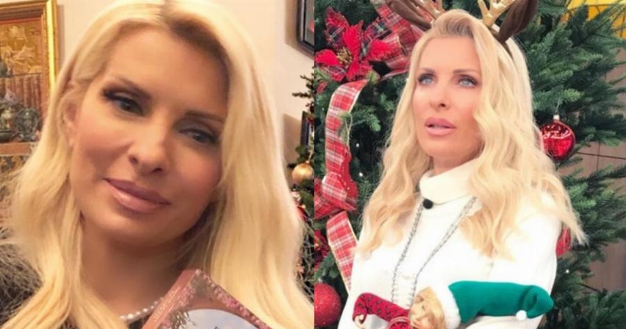 Έριξε το Instagram η Ελένη Μενεγάκη: Ντύθηκε Αγιοβασιλίτσα και πόζαρε στον καναπέ του σαλονιού της