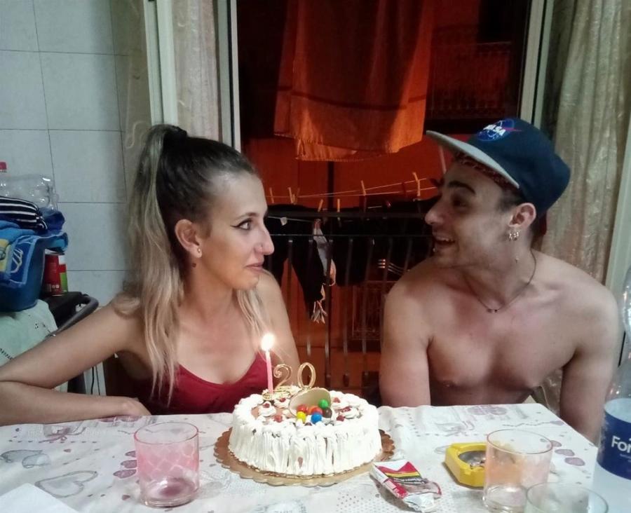 Εντοπίστηκε νεκρό ζευγάρι μέσα στο σπίτι του: Δολοφόνησαν το Νίνο και την Φραντζέσκα μέσα στο διαμέρισμα τους