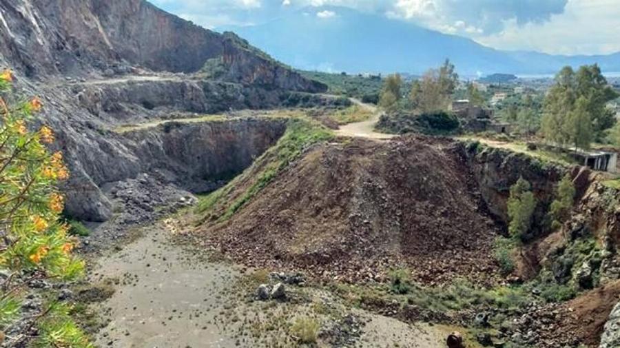 Θρήνος στη Καλαμάτα: Ηλικιωμένο ζευγάρι έπεσε στο κενό και έβαλαν τέλος στη ζωή τους μαζί