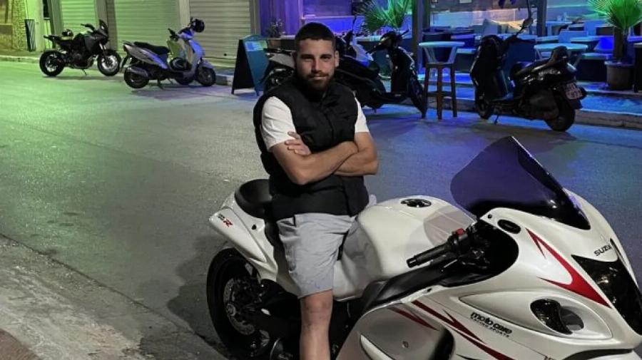 Μόλις 20 χρονών: Θρήνος στη Κρήτη για τον Σωκράτη που σκοτώθηκε σε τροχαίο στα Μάλια