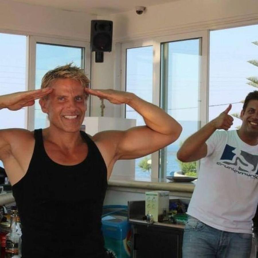 Ίδιος και απαράλλαχτος: Έτσι είναι σήμερα μετά από 20 χρόνια ο νικητής του ΒΑR, Ανδρέας Παρασχάκης