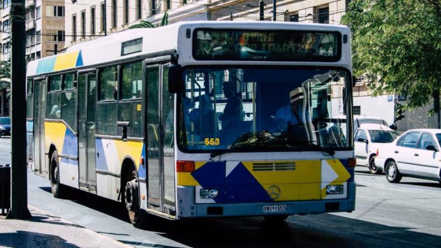 Τέλος η δωρεάν μετακίνηση με τα ΜΜΜ όπως την ξέρατε: Οι νέες αλλαγές και τα εισοδηματικά κριτήρια