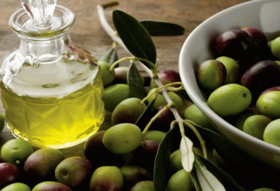 Λίγοι το γνωρίζουν: Ο λόγος που η ελιά είναι νηστίσιμη και το ελαιόλαδο όχι
