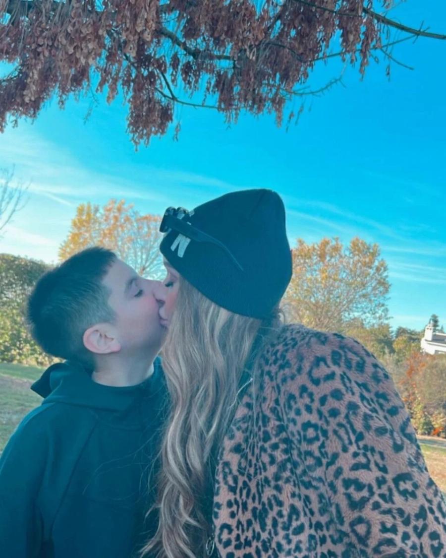 «Κλώνος» του Θοδωρή Ζαγοράκη: Η κόρη της Ιωάννας Λίλη μεγάλωσε και είναι ίδια ο μπαμπά της