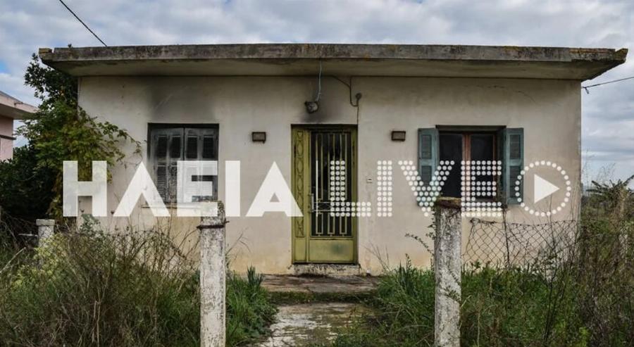 Οι ειδήσεις δεν θα το δείξουν: Τα Χριστούγεννα ενός άπορου στην Ηλεία σε καμένο σπίτι, χωρίς ρεύμα και νερό