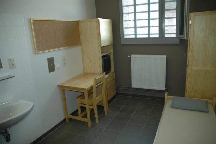 Κυκλοφόρησε η πρώτη φωτογραφία από το κελί της Εύας Καϊλή – Κρατείται στις φυλακές υψίστης ασφαλείας, Σεν Ζιλ