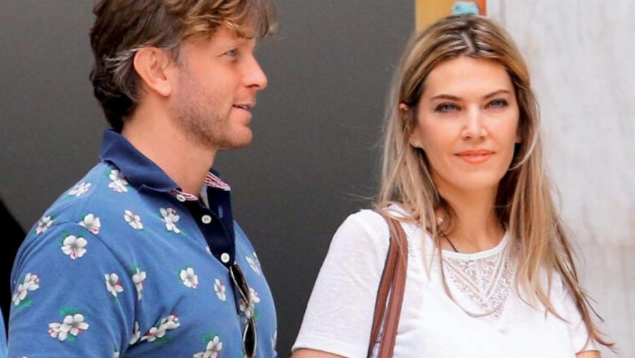 Εύα Καϊλή: Βρήκαν 150.000 ευρώ κρυμμένα κάτω από την κούνια του μωρού της