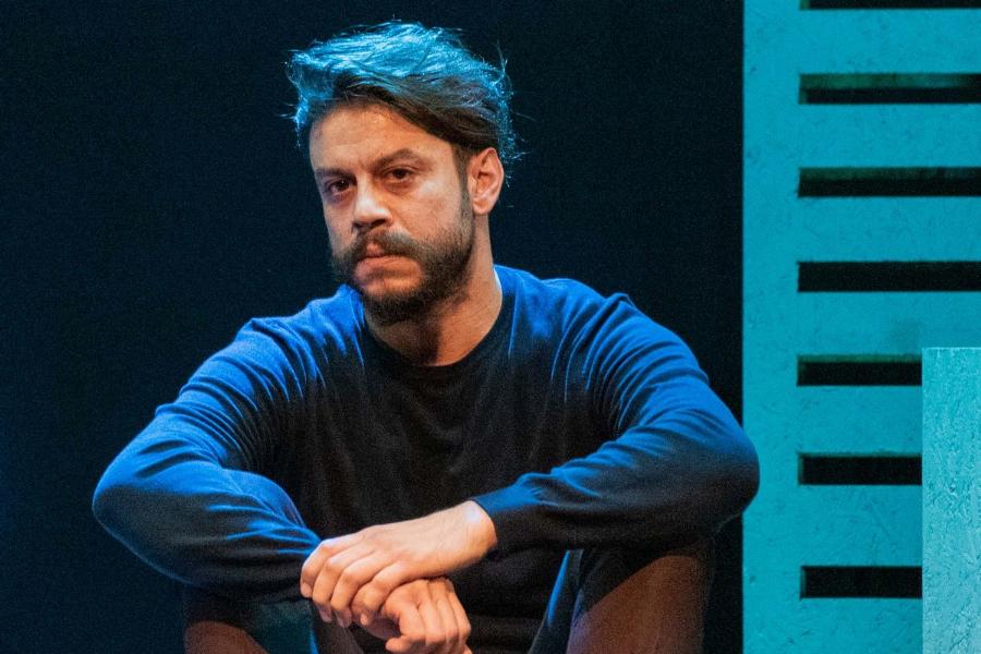 Λεωνίδας Καλφαγιάννης: Ο χωρισμός και η επανασύνδεση με τη μητέρα της κόρης του, το τροχαίο, η παράλυση και οι καταγγελίες στο θέατρο