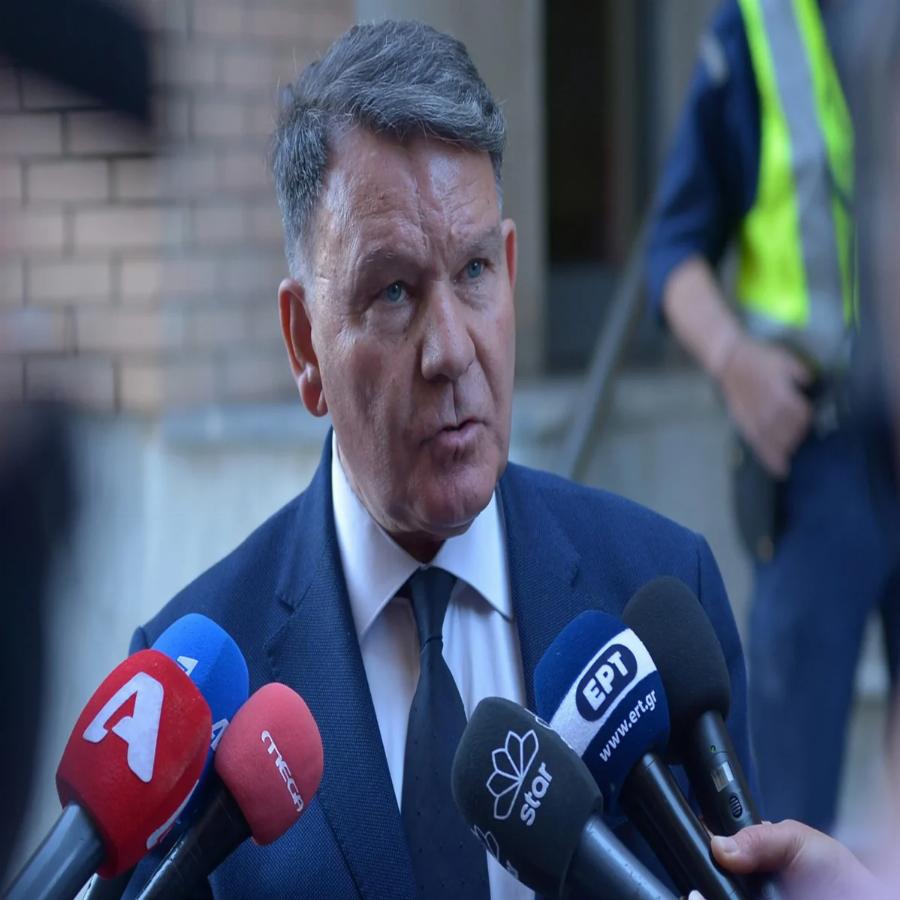 Έχει μείνει μισή σαν σκιά του ευατού της: Η σημερινή εμφάνιση της Πισπιρίγκου στα δικαστήρια για την απολογία των θανάτων Μαλένας – Ίριδας