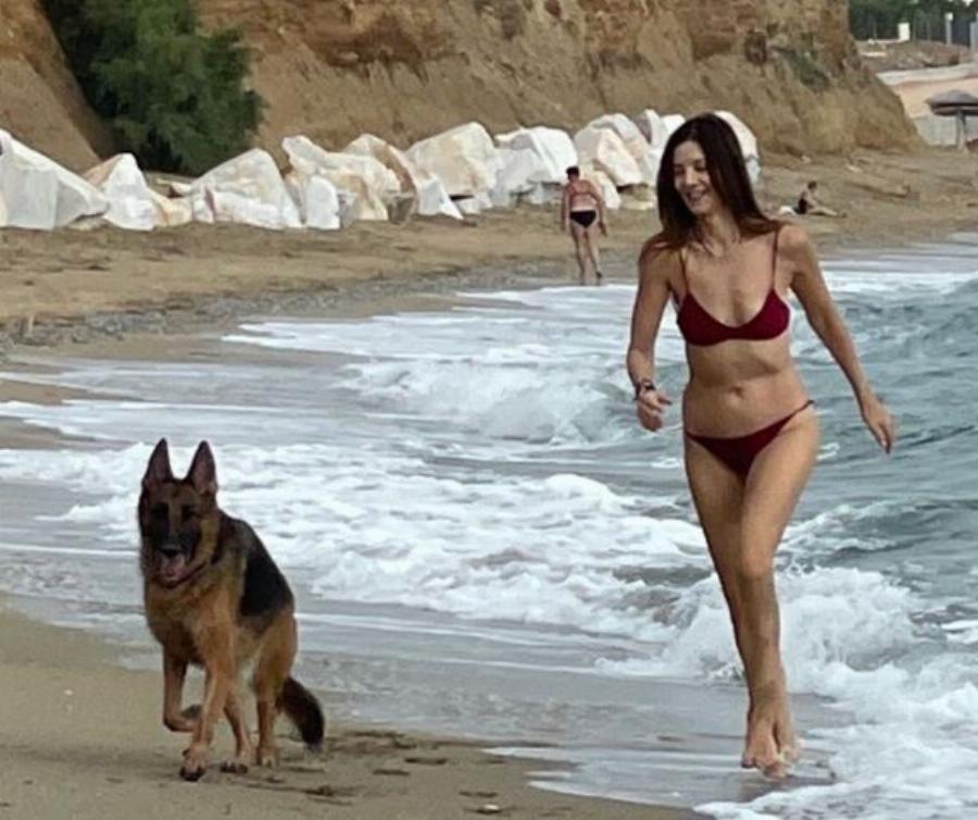 Δεν τρώει ποτέ 4 πράγματα: Η Κατερίνα Λέχου αποκαλύπτει το μυστικό για την άψογη σιλουέτα της