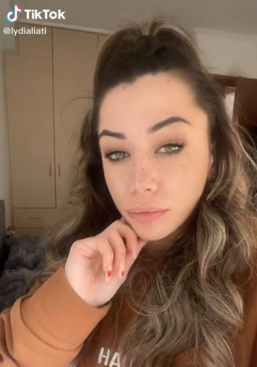 Αγνώριστη η μικρή αδελφή της Χαράς από το «Χαρά Αγνοείται»: Σήμερα είναι μια κούκλα και αδελφή πασίγνωστου Έλληνα ηθοποιού