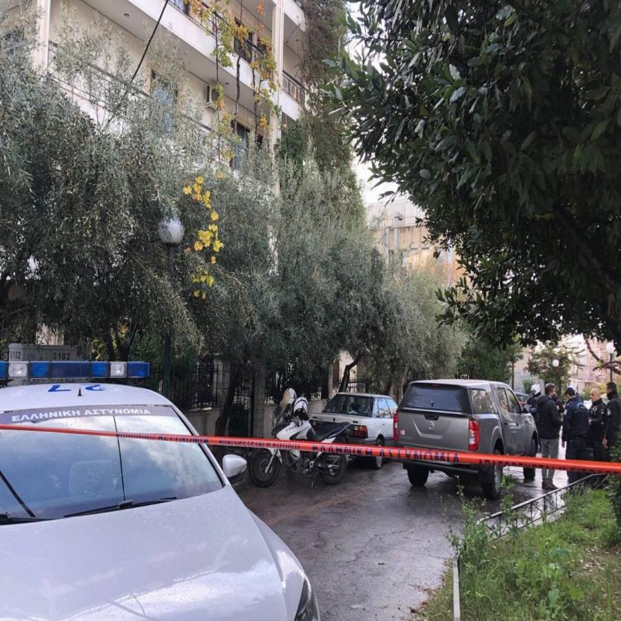 Ανείπωτη τραγωδία στο Ηράκλειο: 42χρονος «έσβησε» την ώρα που ράβδιζε ελιές μπροστά στα μάτια του κουμπάρου του