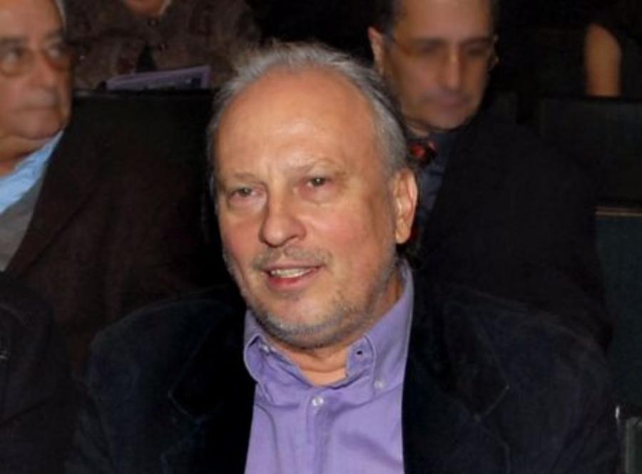 «Μαύρο» πέπλο άφησε πίσω του το 2022:19 αγαπημένοι Έλληνες που έφυγαν από κοντά μας