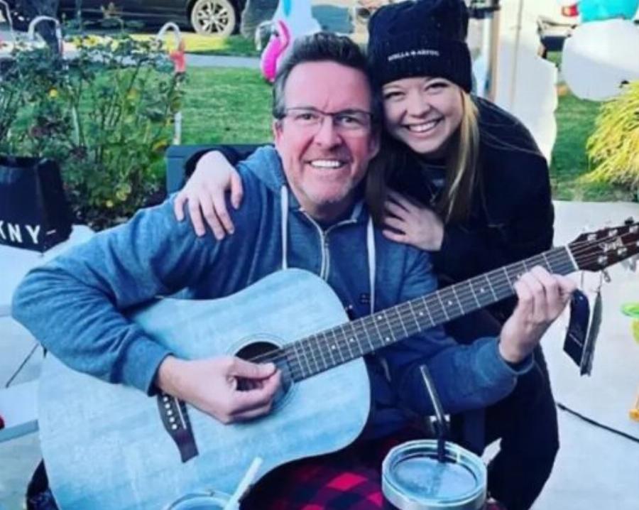 Η απόλυτη φρίκη στη Ντίσνεϋλαντ: Δάσκαλος έβαλε τέλος στη ζωή του πέφτοντας από μεγάλο ύψος γιατί δεν άντεξε την σύζυγο του