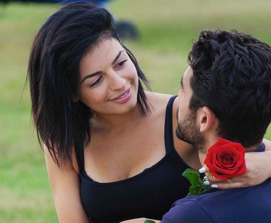 Σήμερα ούτε ο Βασιλάκος δεν θα την αναγνώριζε: Η Αντζελίνα του «The Bachelor» τα άλλαξε όλα και είναι άλλος άνθρωπος