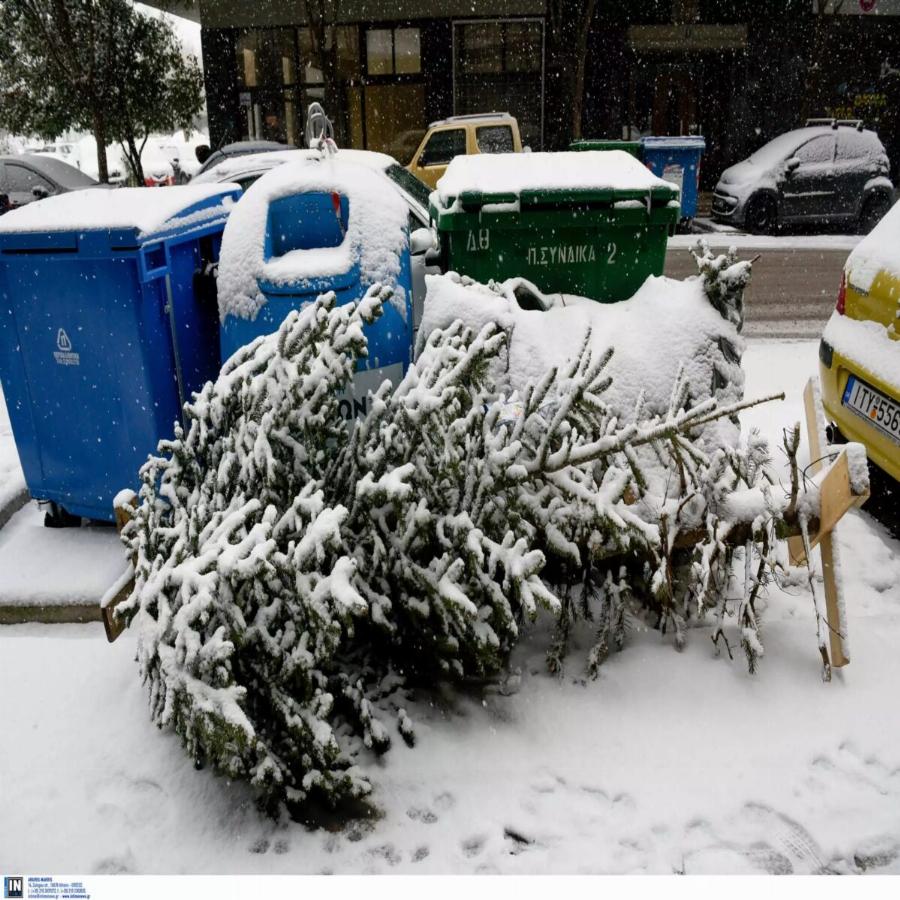 Δύσκολος χειμώνας με βάση τα μερομήνια: Οι προβλέψεις επιβεβαιώνονται για τον καιρό τα Χριστούγεννα