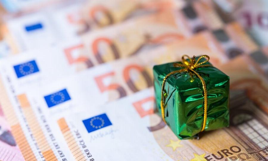 Δώρο Χριστουγέννων 2022: Πως θα το υπολογίσετε και μέχρι πότε γίνεται η καταβολή