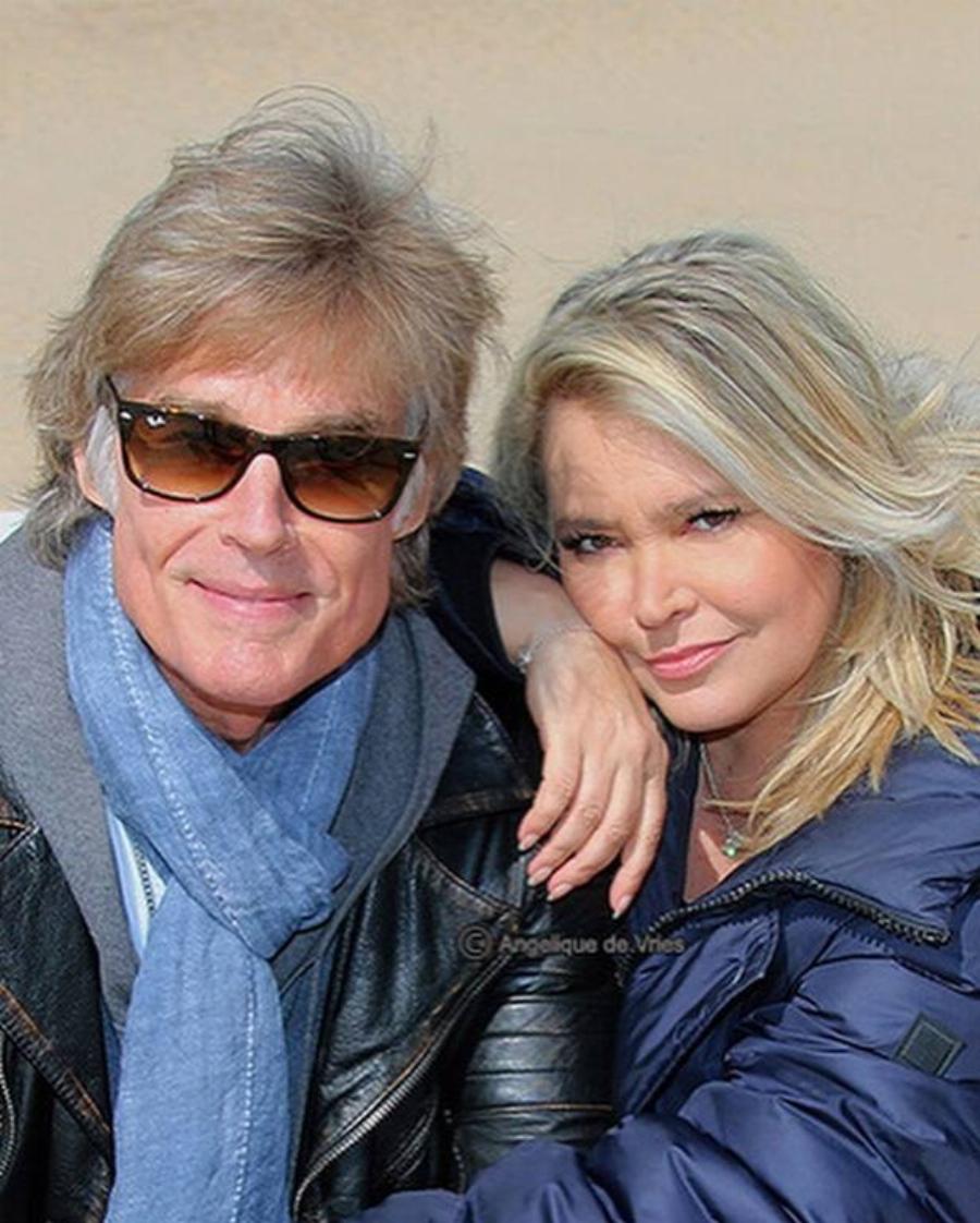 Μεγαλώνει ειρηνικά και χωρίς καμία πλαστική: Έτσι είναι σήμερα, στα 70 του, ο λατρεμένος Ριτζ του «Τόλμη και Γοητεία»