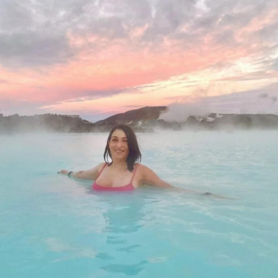 “Γράφεις βλακείες”: Η Ιωάννα Παλιοσπύρου απαντάει με τον καλύτερο τρόπο σε “τοξικό” σχόλιο κάτω από τη φωτο της