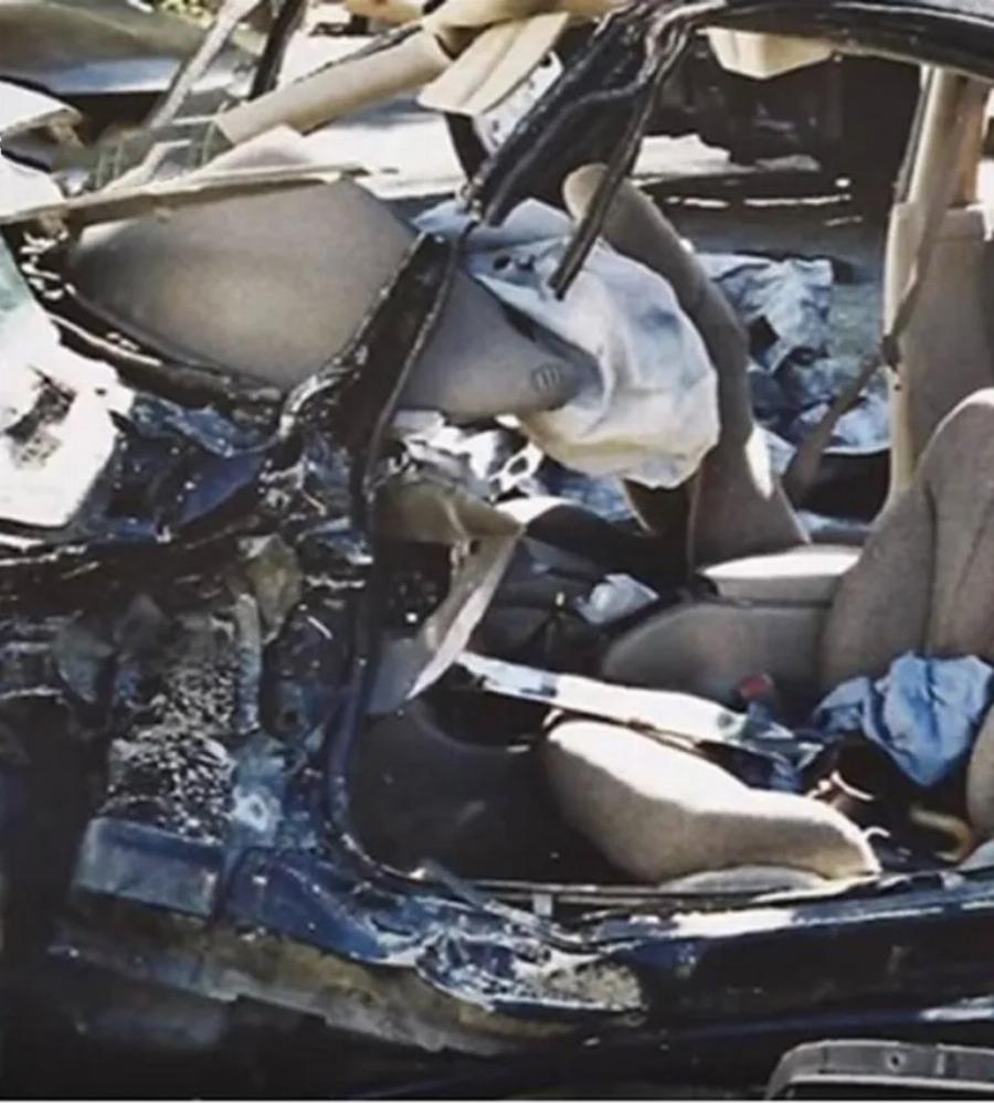 Αληθινή ιστορία: Μετά το σοβαρό τροχαίο ο γιος συνήλθε, δεν γνώριζε ότι ο πατέρας του είχε πεθάνει και η απάντησή του ξαφνιάζει