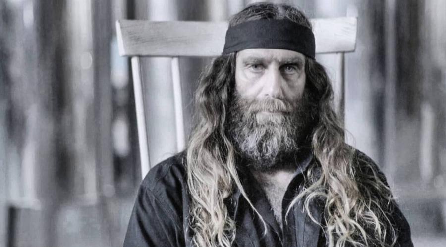 Δάκρυσε και ο Θεός με τον Πατέρα Γιακουμάκη: «Δεν έχασα κλειδιά, ούτε πρόβατο… έχασα το παιδί μου»