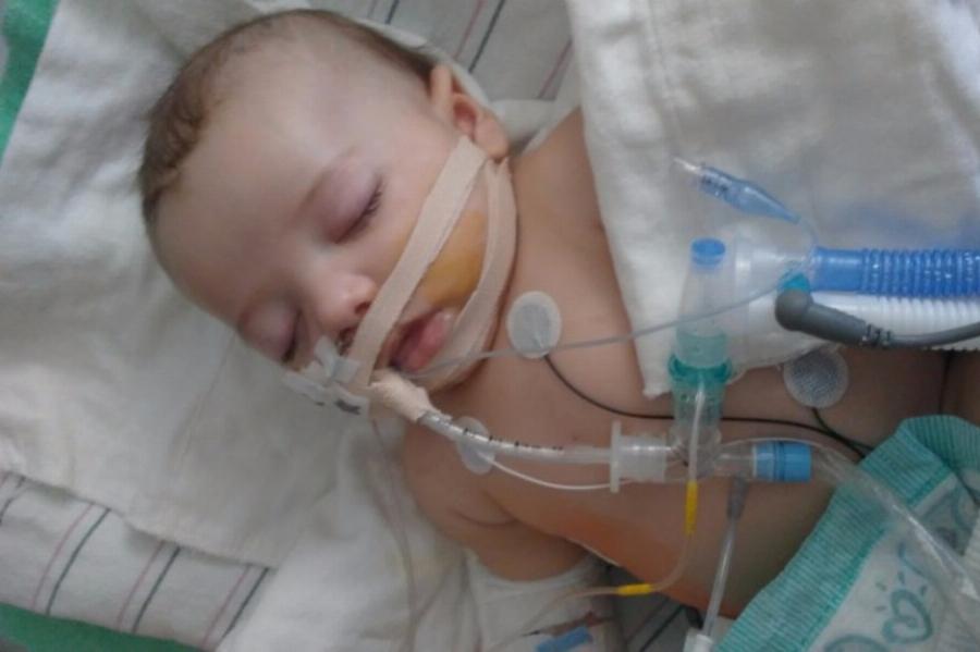 Ανείπωτο δράμα σε νοσοκομείο του Βόλου: Αναζητείται ανάδοχη οικογένεια για το μόλις 1 μήνα βρέφος, η τραγική ιστορία της μαμάς του