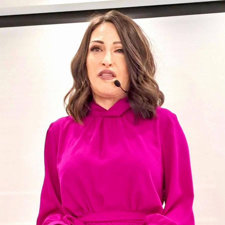 Εκτάκτως στο νοσοκομείο η Ιωάννα Παλιοσπύρου – «Άρχισα να νιώθω υγρό το μανίκι μου… » – Ανησυχία με τη φωτογραφία που δημοσίευσε