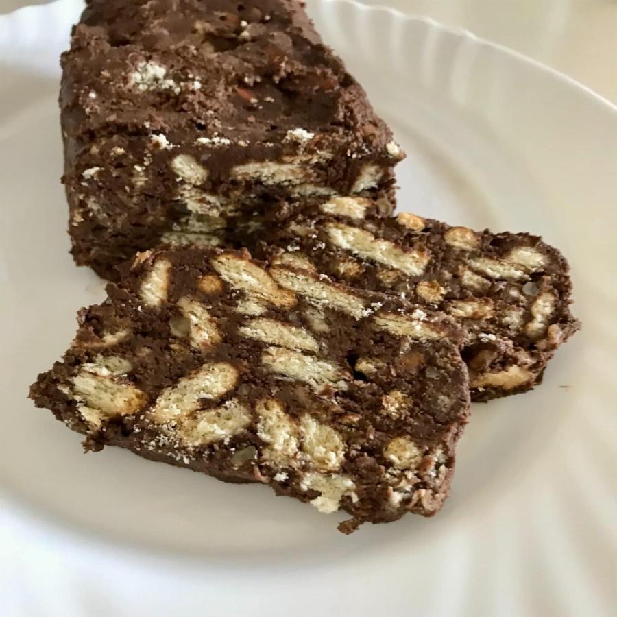 Του ονείρου κορμός σοκολάτας: Έτοιμος σε χρόνο μηδέν, χωρίς ζάχαρη, αυγά και βούτυρο που δεν χρειάζεται μίξερ