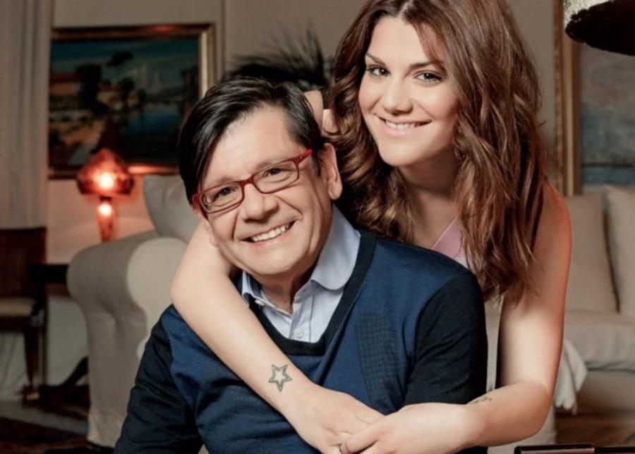 Αγνώριστος ο Θοδωρής Δρακάκης μετά την «εξαφάνισή» του: Κέρδισε την μάχη με τον καρκίνο, έχασε κιλά και άφησε την Αθήνα