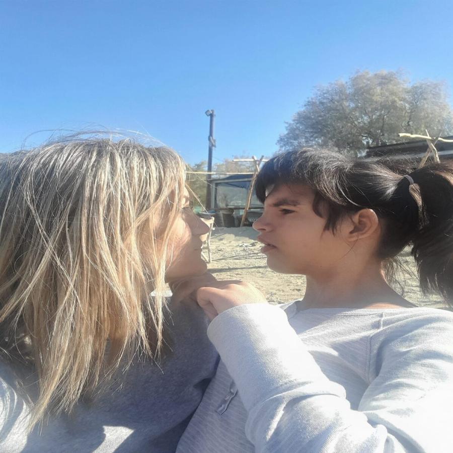 Λύγισε μητέρα παιδιού ΑΜΕΑ: «Προσπαθώ να είμαι ψύχραιμη και να μην εκνευρίζομαι με την ανοησία των ενηλίκων. Φτάνει όμως!»