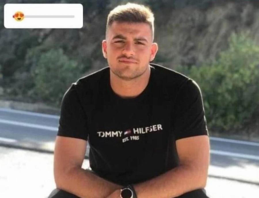 Ντύθηκε στα μαύρα η Πάτρα: Θρήνος στην κηδεία του 22χρονου αγαθού γίγαντα, Δημήτρη Σκόνδρα