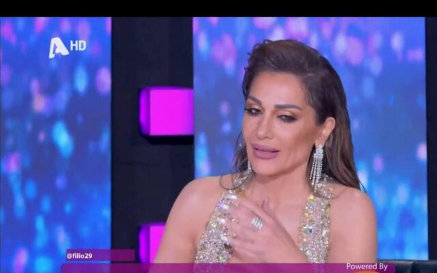 Συγκίνησε την Ελλάδα η Βανδή: «Είχα μετακομίσει σε ένα μικρό σπιτάκι, ήμουν μόνη με ένα σκύλο σε ένα διθέσιο καναπέ»