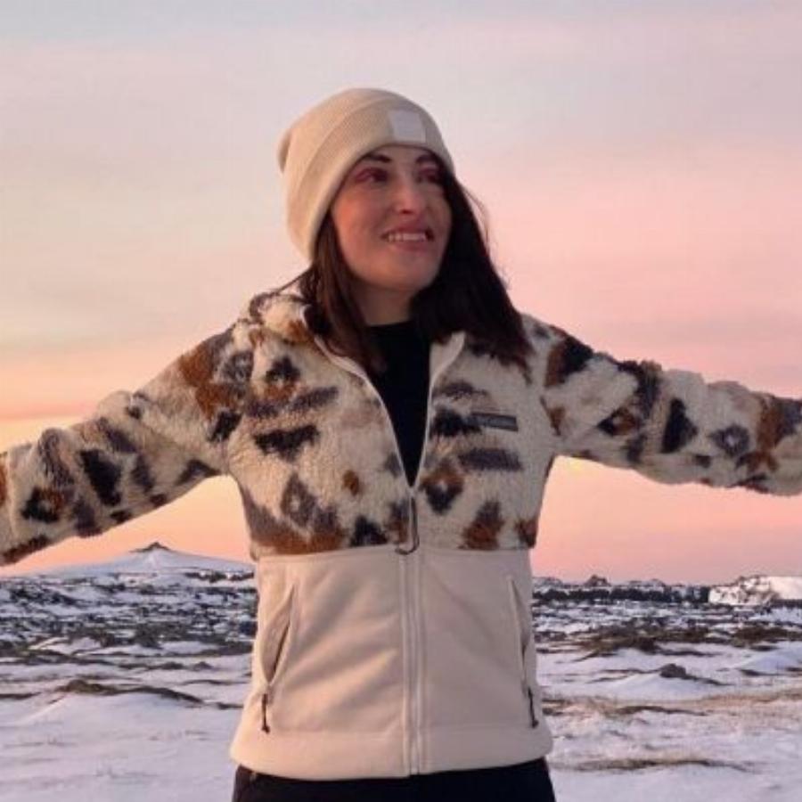 Ιωάννα Παλιοσπύρου: Το παραμυθένιο σπίτι και η φωτογραφία – ανάμνηση που δεν άλλαξε ποτέ