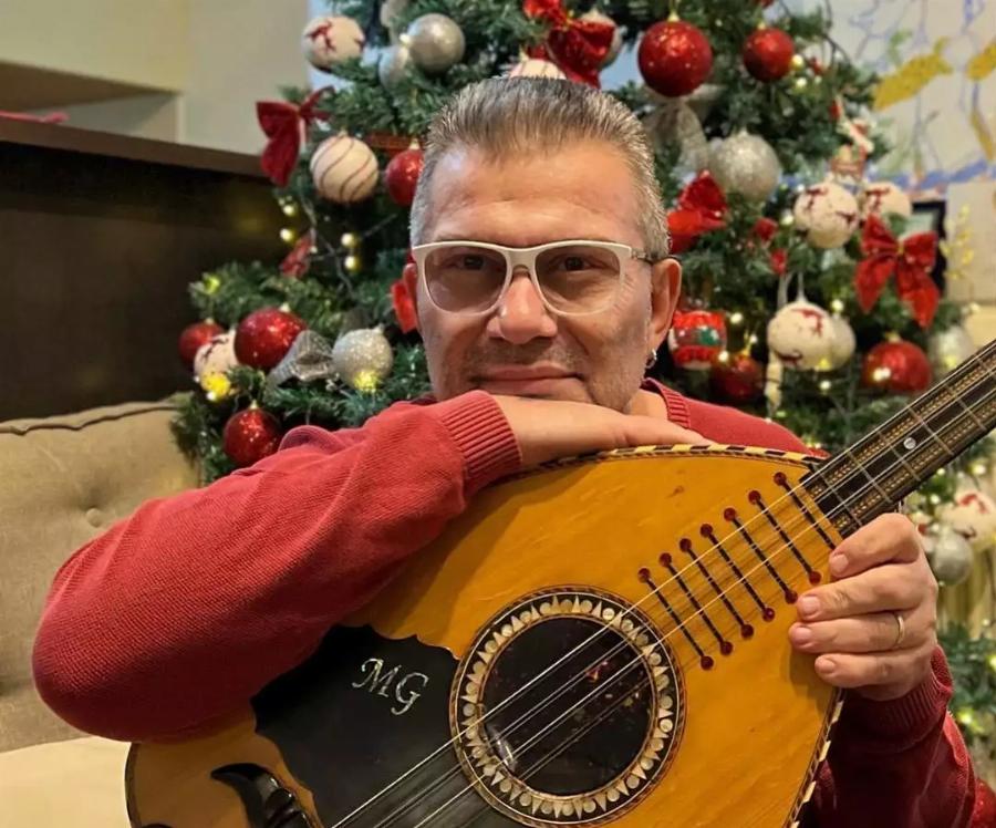 Έμεινε μισός ο Ματθαίος Γιαννούλης: Έχασε 30 κιλά ο τραγουδιστής και έγινε άλλος άνθρωπος