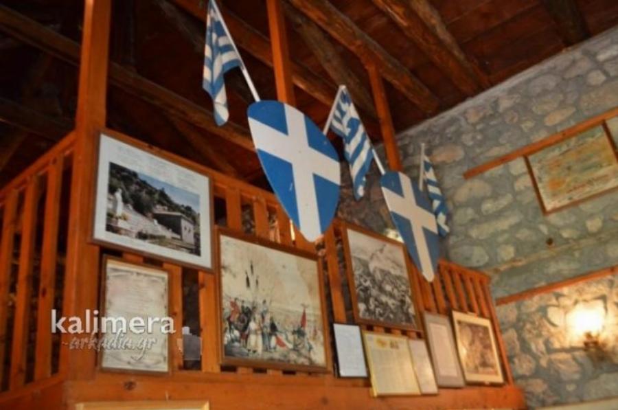 Το σπίτι που γεννήθηκε ο Θεόδωρος Κολοκοτρώνης: Η ιστορική κατοικία του «Γέρου του Μοριά» που το εσωτερικό προκαλεί δέος στους επισκέπτες